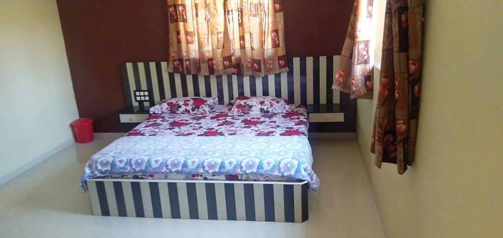 Samarth Villa (3BHK) - Tap to explore photos