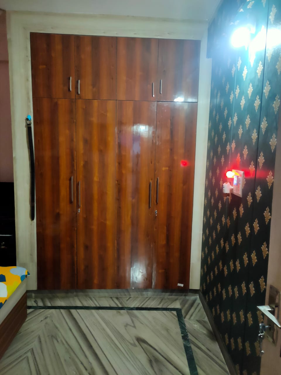 Tribhuwan Chandeshwar Kamla Enclave - Tap to explore photos