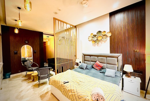 Best Couple Suite With balcony