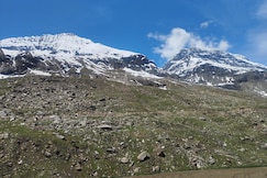 Rohtang view home stay koksar, Lahaul