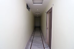 Hotel O Taj Palace, Dumka