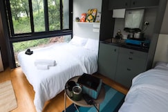 Wind over waters, Lavasa