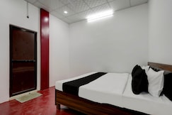 OYO 823935 Hotel Awadh Inn, Prayagraj