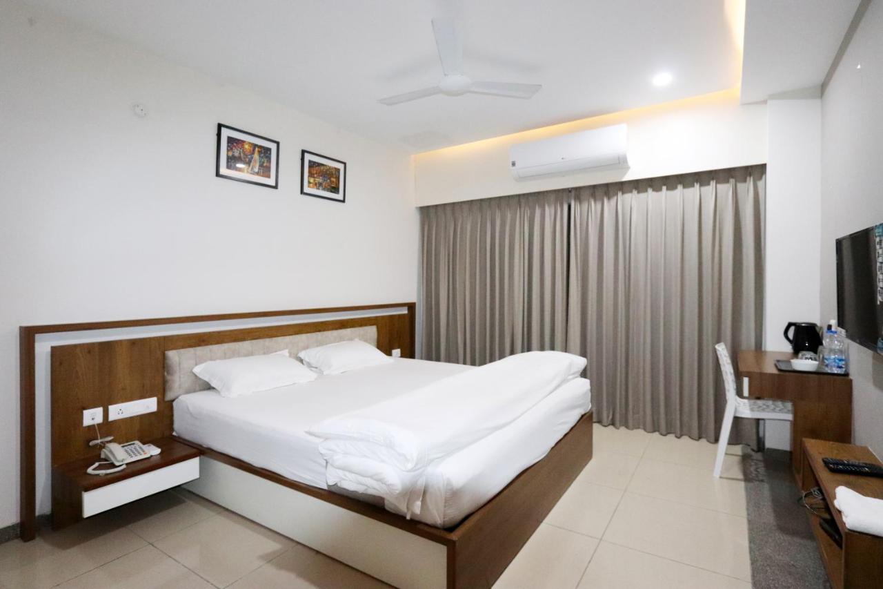 Hotel Kranti Inn - Tap to explore photos
