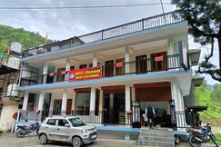 Hotel Saksham Palace & Restaurant, Barkot