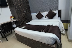 R one Hotel By Ballfin, Indore