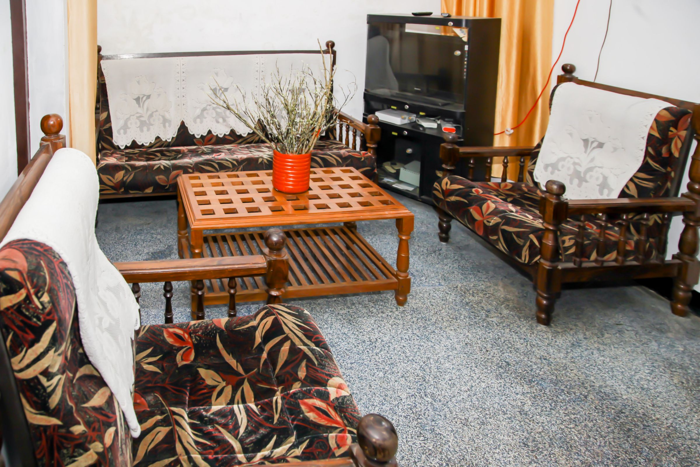 Parkway Homestay - Tap to explore photos