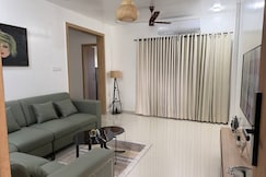 Zen and Transit, Nagpur