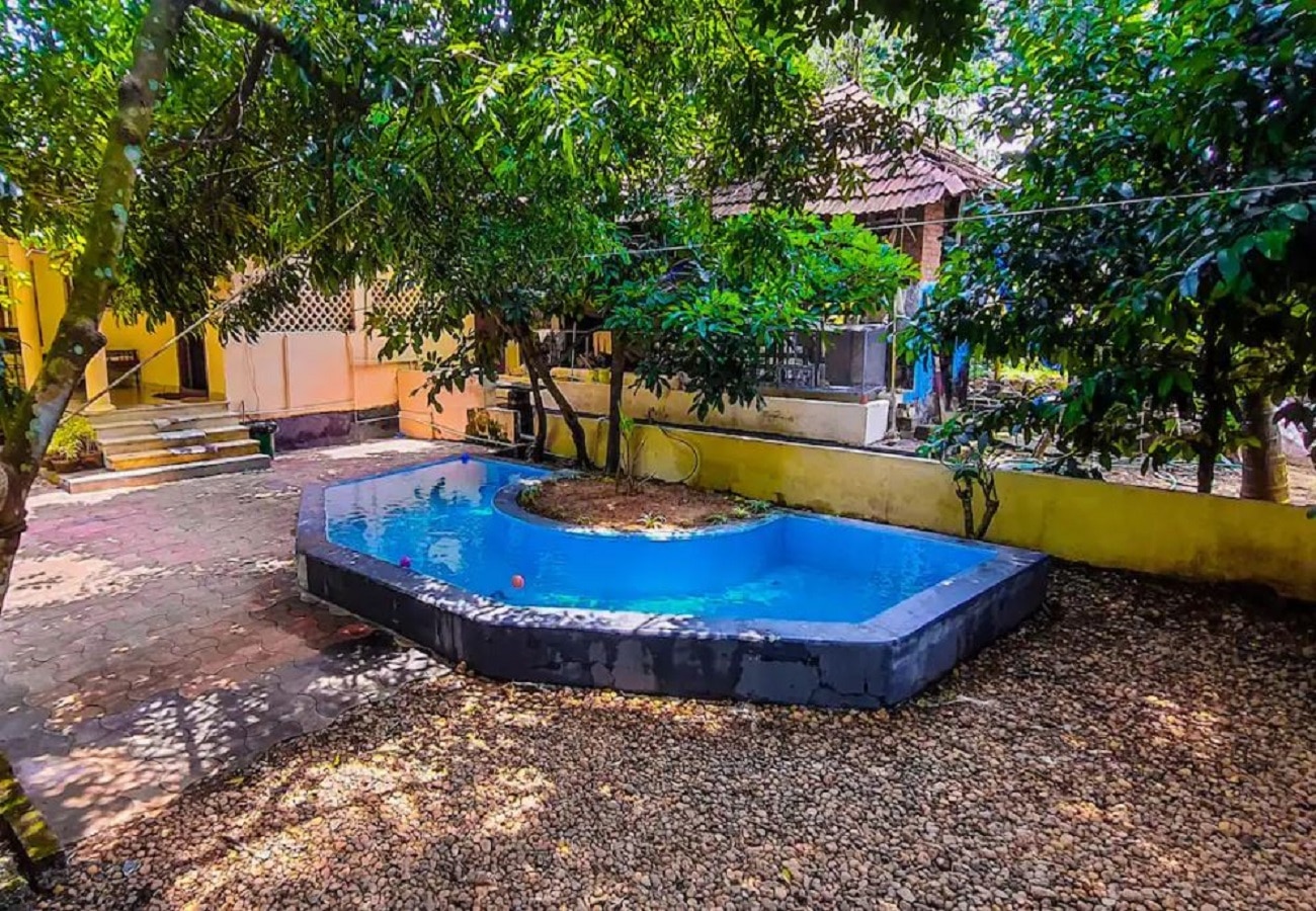 THOTTUPURAM FARM HOUSE - Tap to explore photos