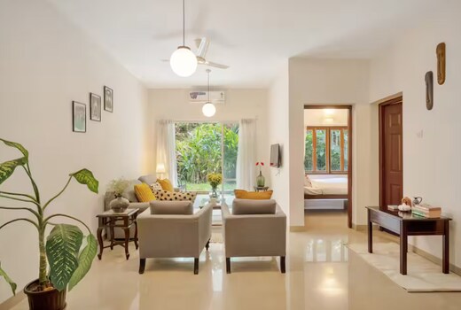 Hillside Haven 2BHK - Near Thalassa North Goa