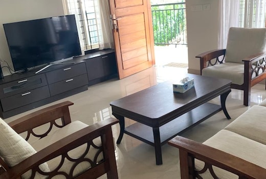 Cozy Rooms in Esar Deepam by Probity Ventures