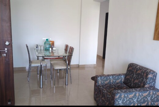 Luxurious 3 BHK apart for 8 to 15 ppl 8k party