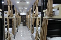 Metropolis Dormitory AC 24 Hours, Mumbai