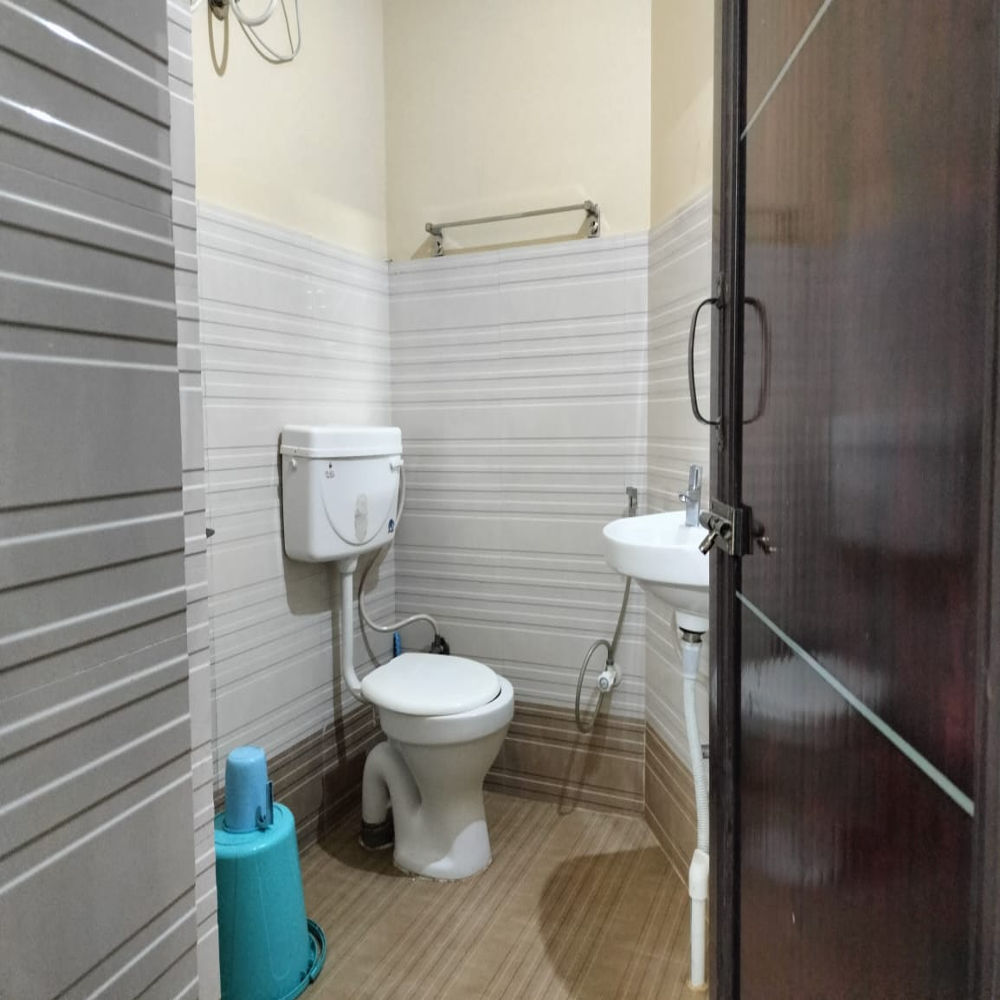 HOTEL VINAYAK RESIDENCY Mahoba - Tap to explore photos