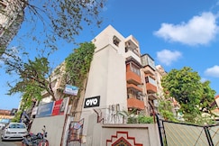 Hotel O Moonlight Inn, Nagpur