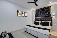 Super Hotel O Ritz Rivera East Azad Nagar Metro Station, Delhi