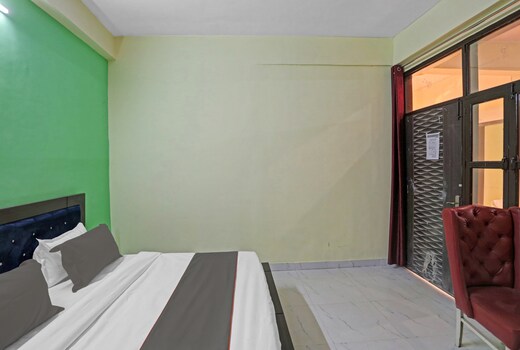 Hotel O Mango Bloom