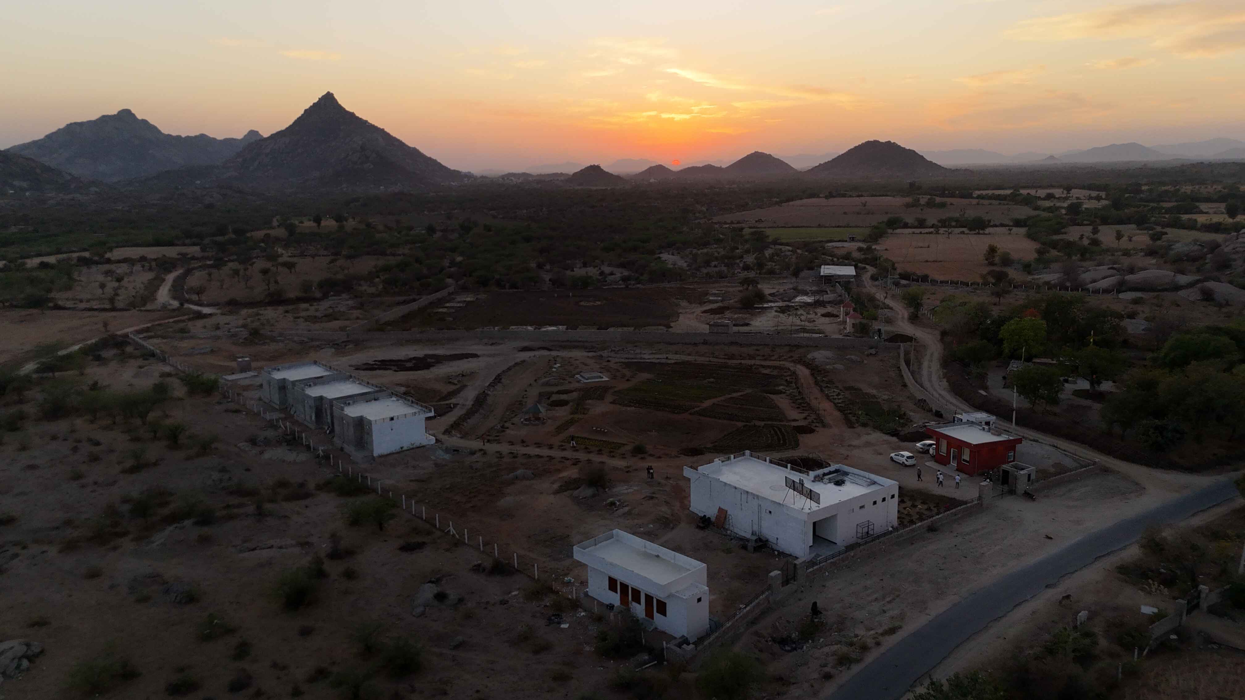 GOKUL JAWAI - Tap to explore photos