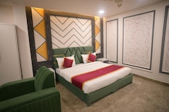 Private room for Friends | Couples and Family, Kanpur