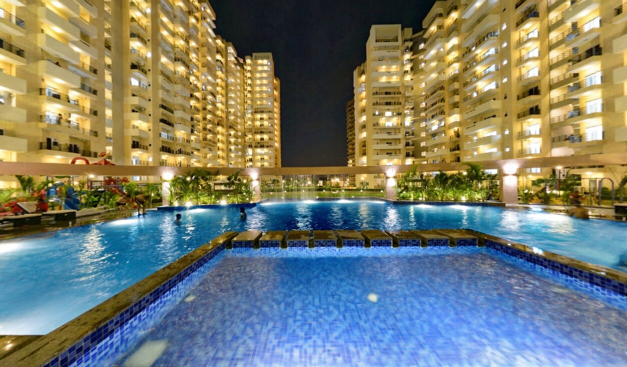 2 bhk pool facing, peaceful place near Expo Mart - Tap to explore photos