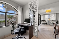 Best Western Los Alamitos Inn & Suites, Orange