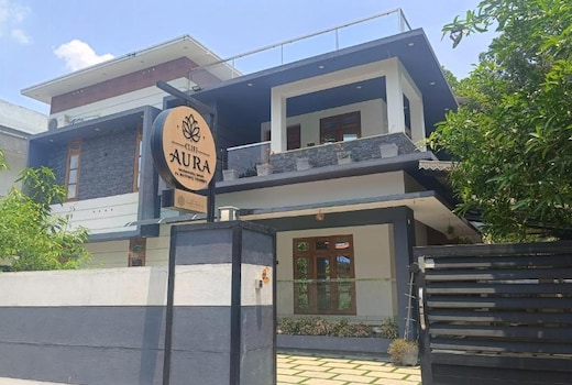 Cliff Aura by Saash Hotels