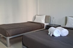 Z Express Isle of Life, Pune