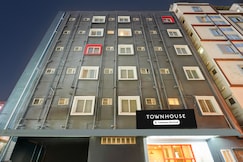 Super Townhouse Karmelaram Railway Station Sarjapur, Bangalore