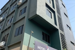 Hotel JK Lions And Banquet, Kamthi