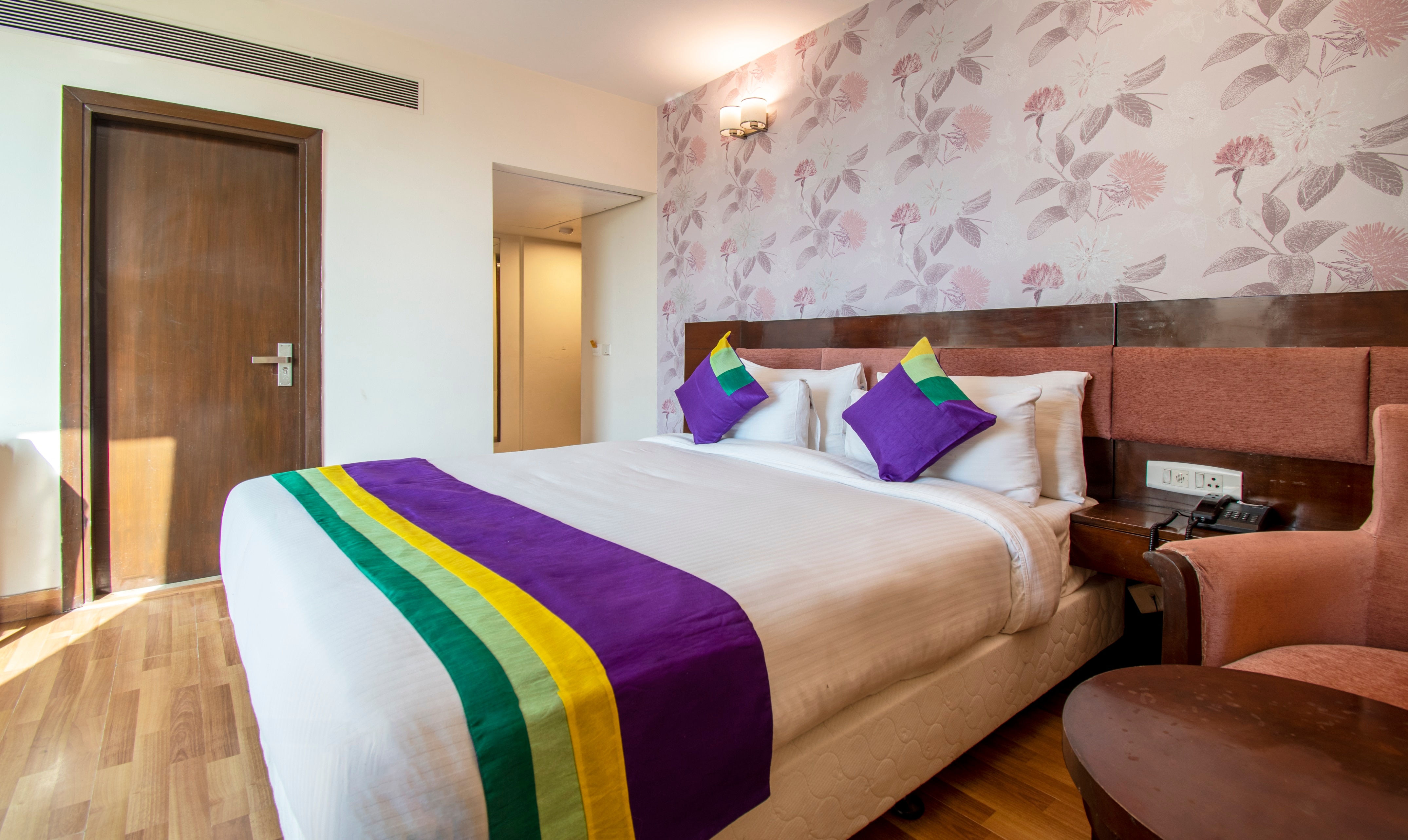 Treebo Hotel The Executive Suites - Tap to explore photos