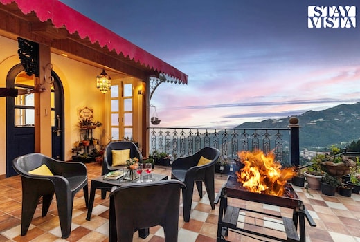StayVista at Lawrence Terrace