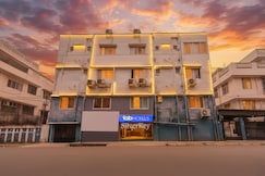 FabHotel Silver Key, Pune