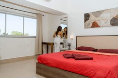 Sea Pearl Modern 2BHK 650m to Varca Beach, Goa