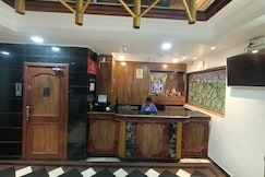 Raja Hotel, Thane