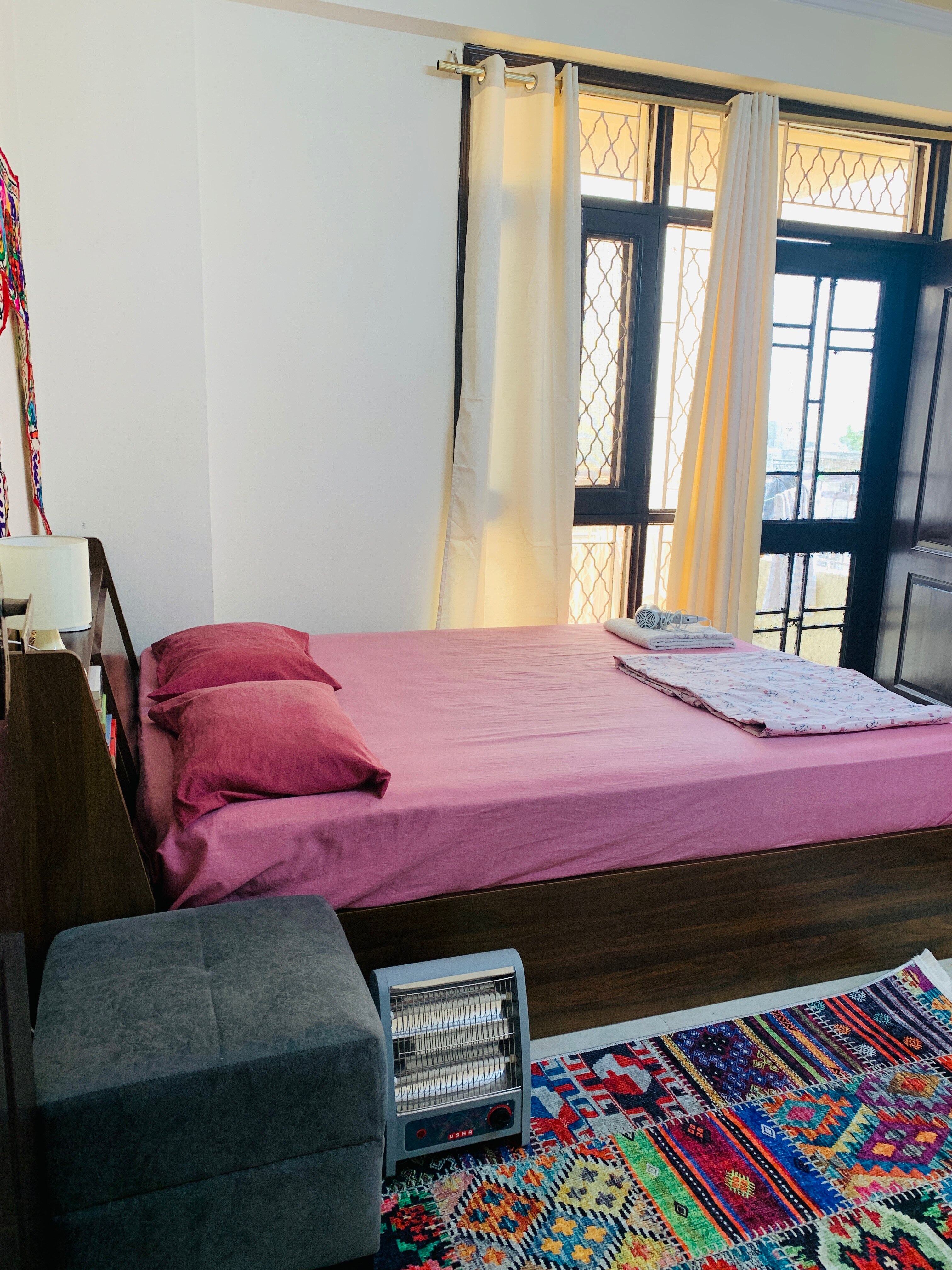 Holistic India Cloud 9 Apartment - Tap to explore photos