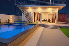Sea pearl villa a two bedroom with pool, Chirala