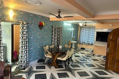 Entire 3BHK Apartment Near the Holy Ganga in Chandannagar, Chandannagar