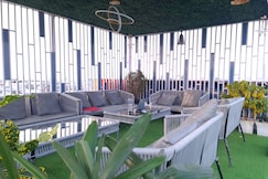 Jolly Wings Hotel (Near Jolly Grant Airport - Dehradun), Dehradun