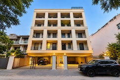 The Pearl Nest Warm & Luxe 1 BHK, Gurgaon