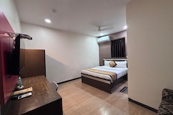 Hotel Sunshine ( Free Airport transfers), Mumbai