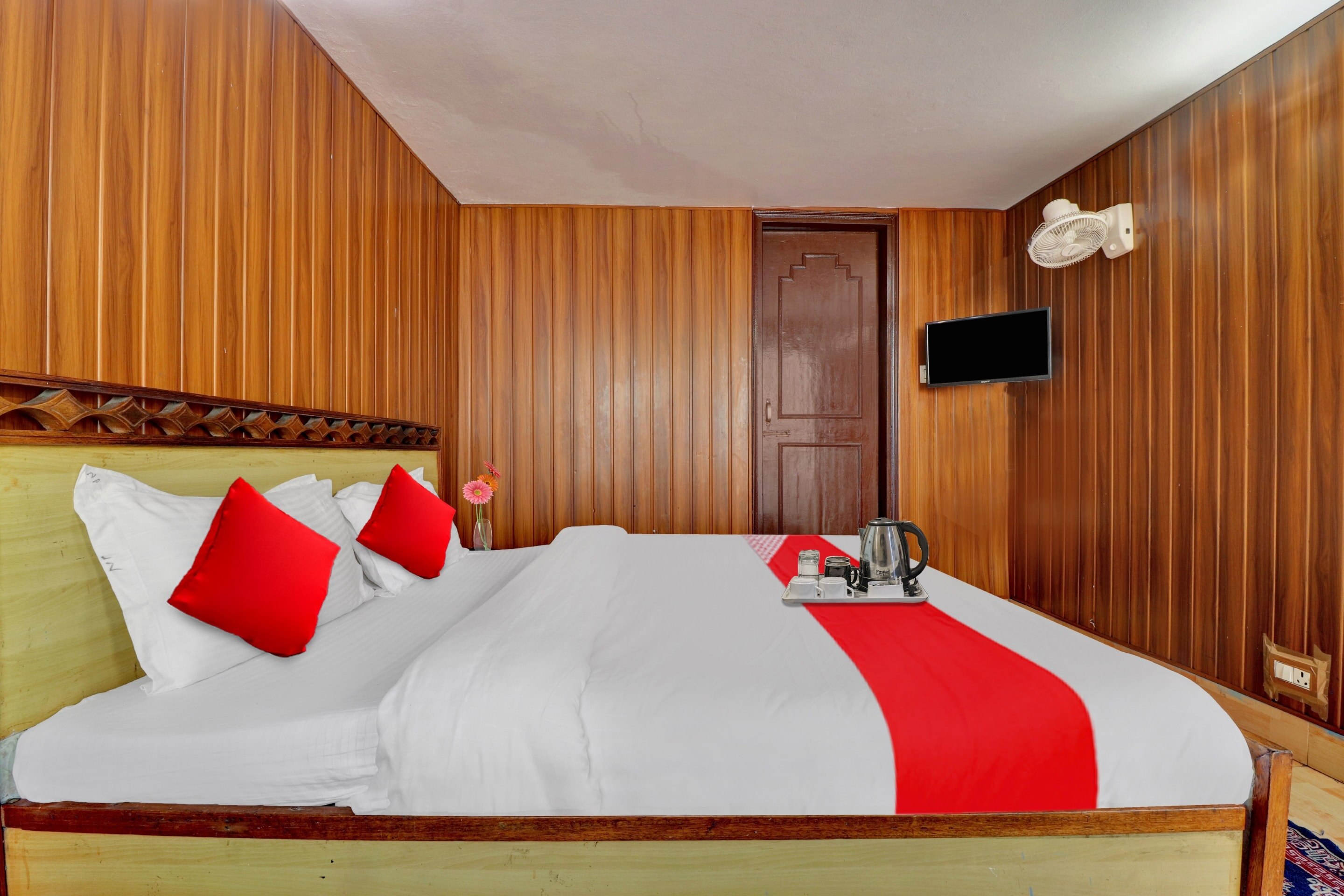 Savitri Hotel Nand Palace - Tap to explore photos