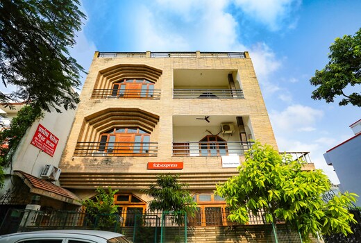 FabExpress Prashansa Palace