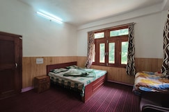 Aman place Homestay, Gushaini