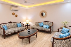 Chic Apt Your Cozy City Escape, Delhi