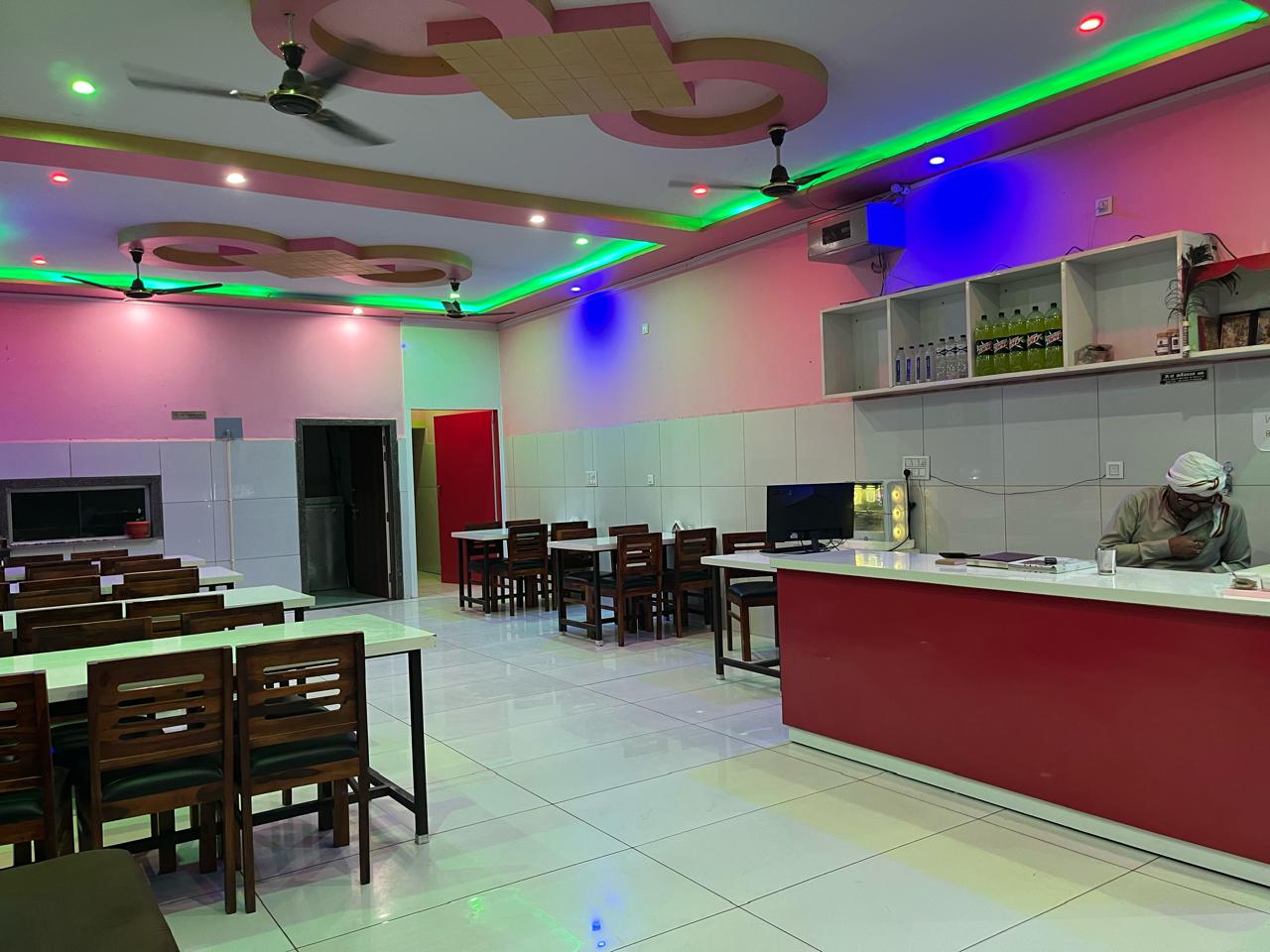 Pure Veg Restaurant at The Pride Hotel