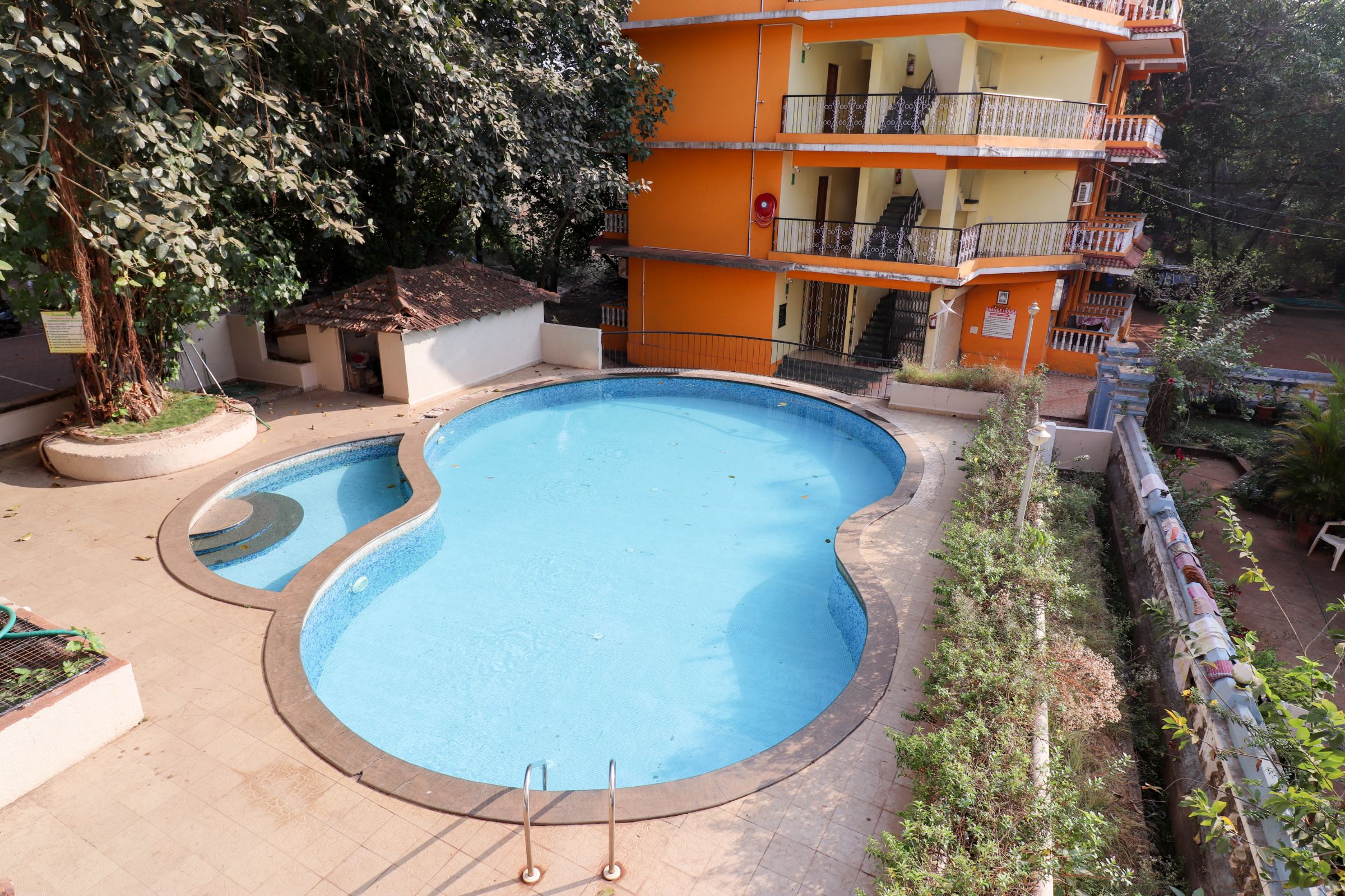 Mirage, 1BHK with Pool by MARS Homestays - Tap to explore photos