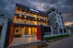 FabHotel Premium Kashi, Varanasi