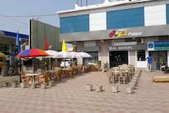 Hotel Royal Palace, Bhuj