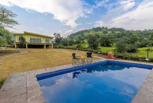 StayVista | Shivom Villas
