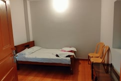 Starry Night Rooms, Valparai